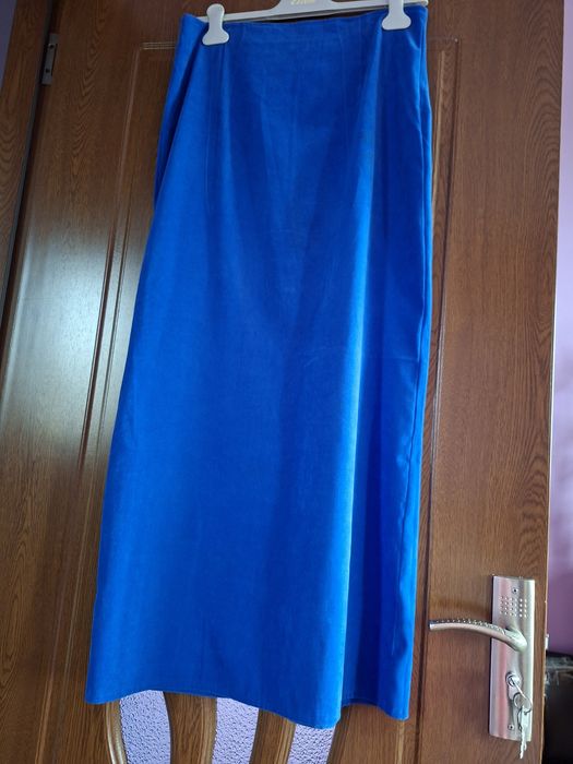 Vând Fustă Damă Lungă Mărimea 40