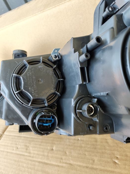 Элантра фара 16-18 USA