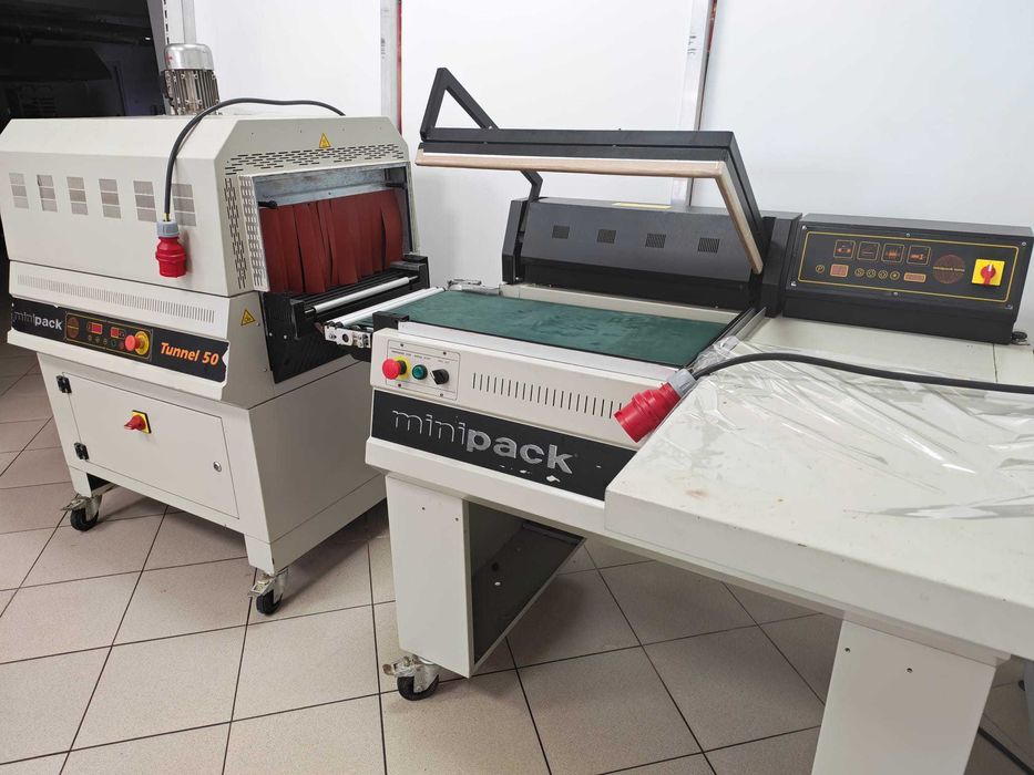 Masina ambalat in folie termocontractibila MINIPACK TORRE MODULAR 50 S