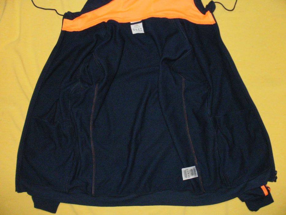 ADIDAS оригинален юношески сучър S