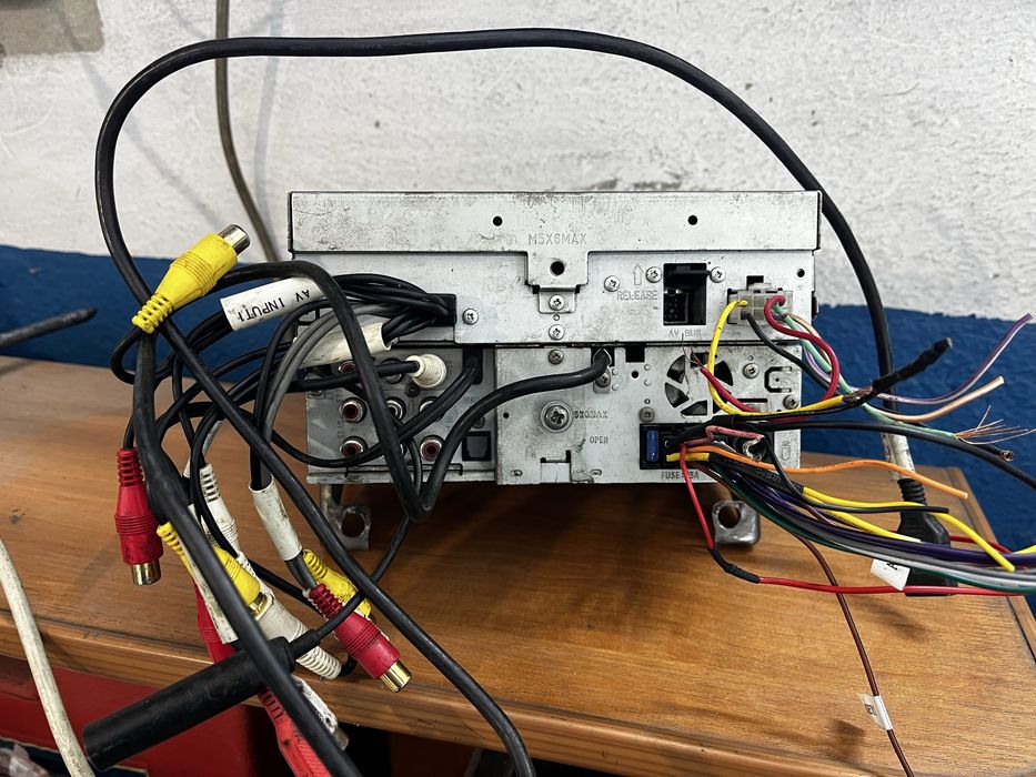 Магнитола JVC DVD