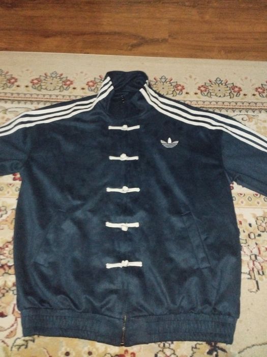 Продается ветровка