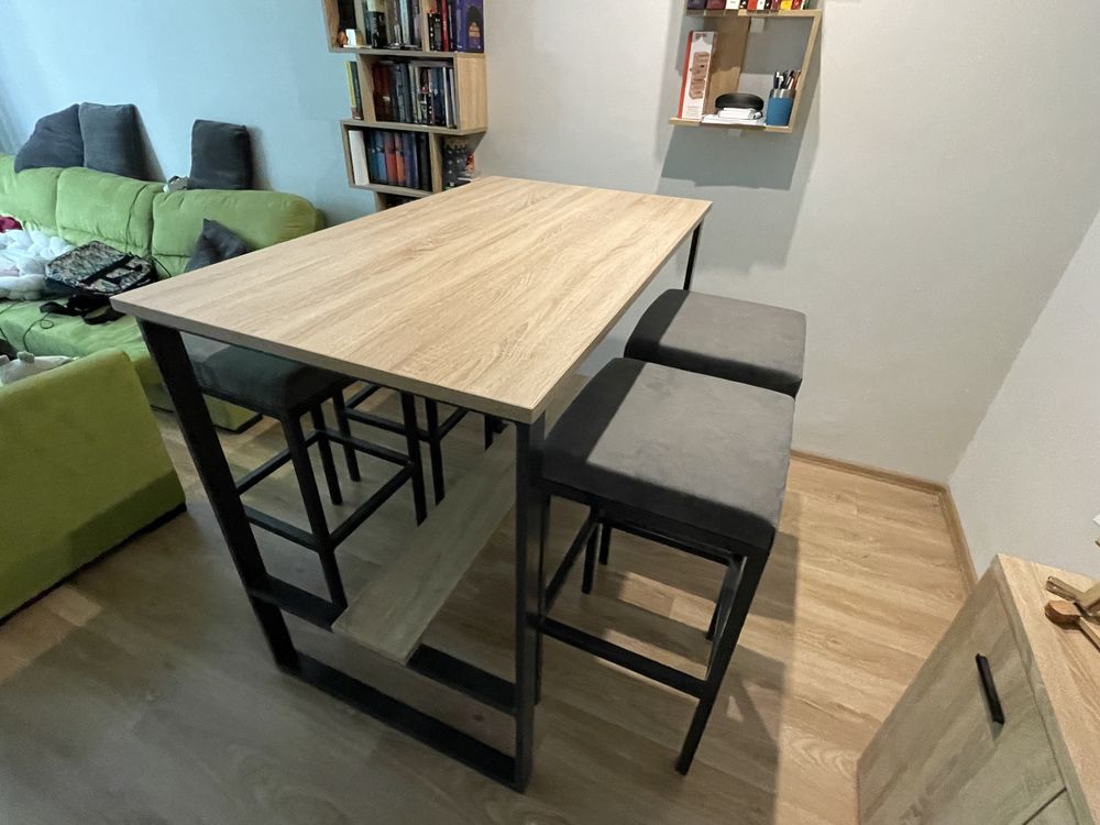 Бар маса и столове гр. София Зона Б-18 • OLX.bg