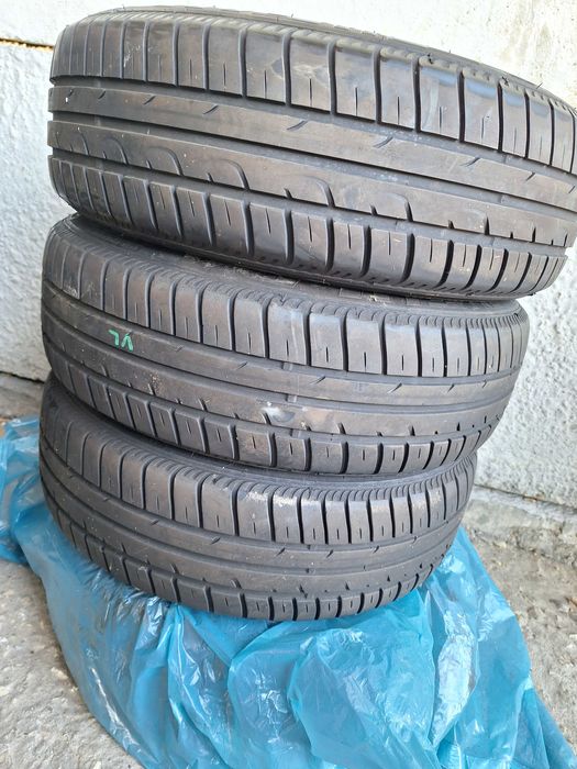 Продавам летни гуми с метални джанти FULFA 165/60/14.