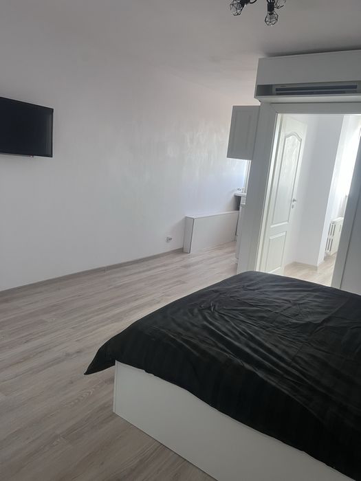 Inchiriez garsoniera regim hotelier