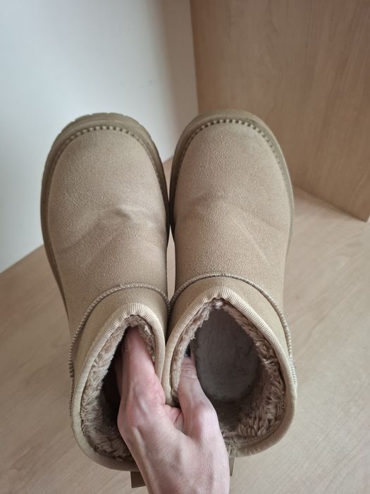 Продам угги женские