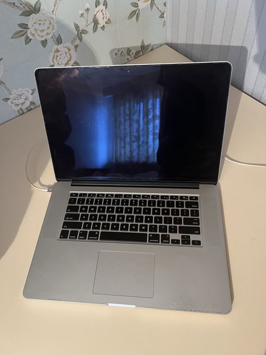 MacBook Pro (Retina, 15-inch, Mid 2014)