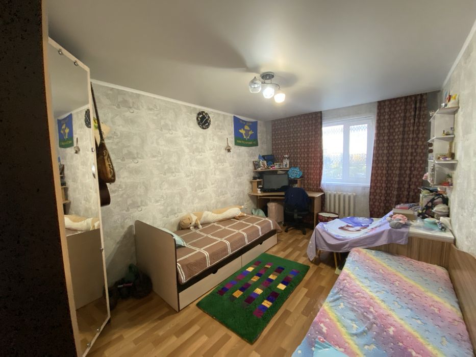 Продам 2х ком квартиру в 9мкр