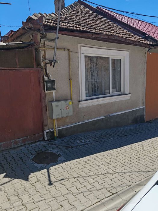 Casă de vânzare – Reșița, Cartierul Muncitoresc, Str. Romul Ladea nr. 11A