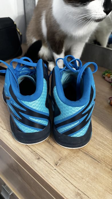 Кроссовки ддя волейбола