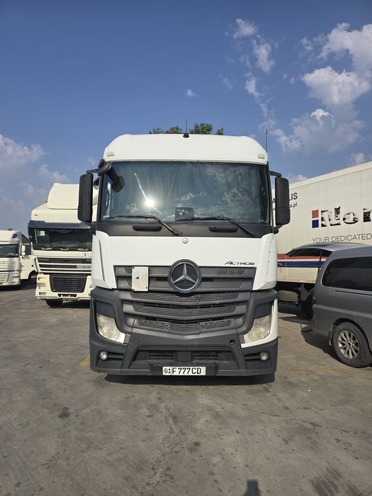 Мега Mercedes Actros Metan  Мега Прицеп