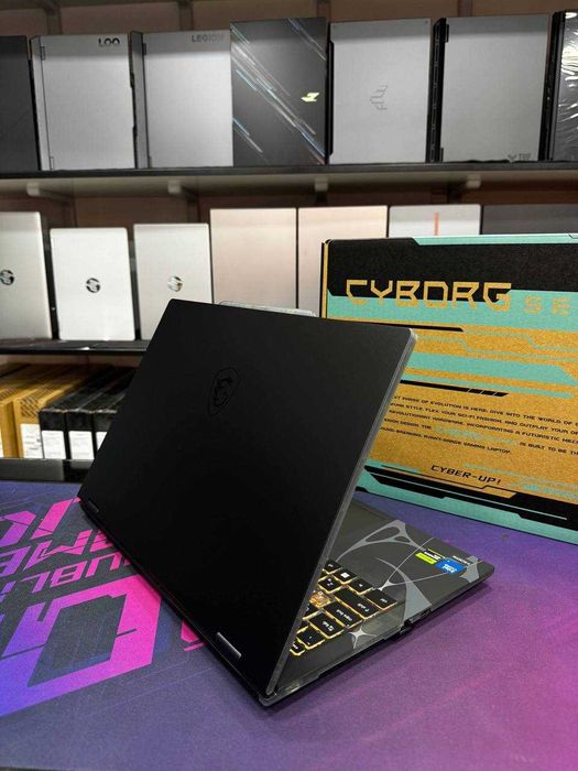 MSI CYBORB 15F/i7-13620H/16GB/SSD 512GB/15.6”FHD IPS 144Hz/8GB RTX5050