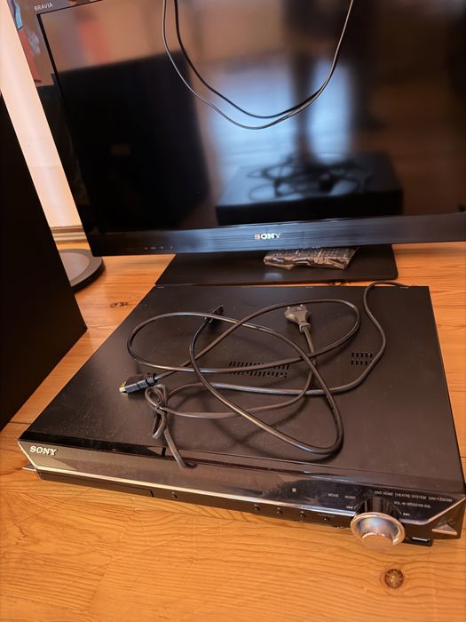 Телевизор с колонками sony