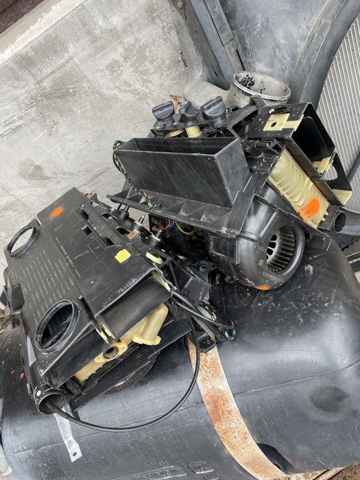 Мерседес D609 D711 D809 двигатель ОМ364 с Европы