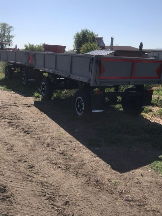 Две ремаркета за трактор