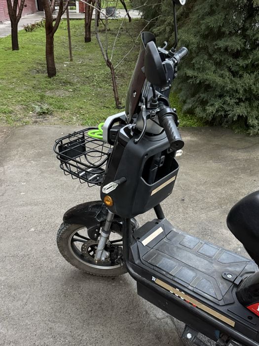 Электрический скутер