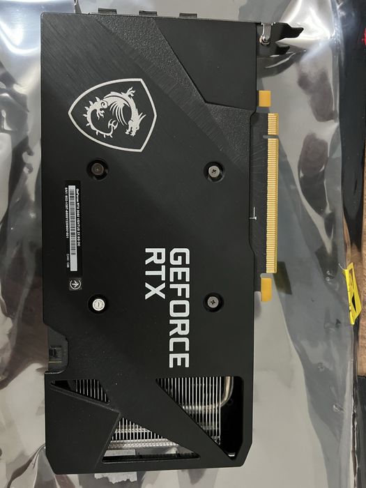Видеокарта RTX 3050 8Гб