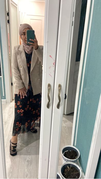 Длинные Платья шифон в отличном состояний