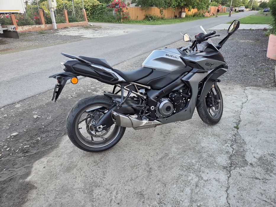 Vand Suzuki GSX S 1000 GT