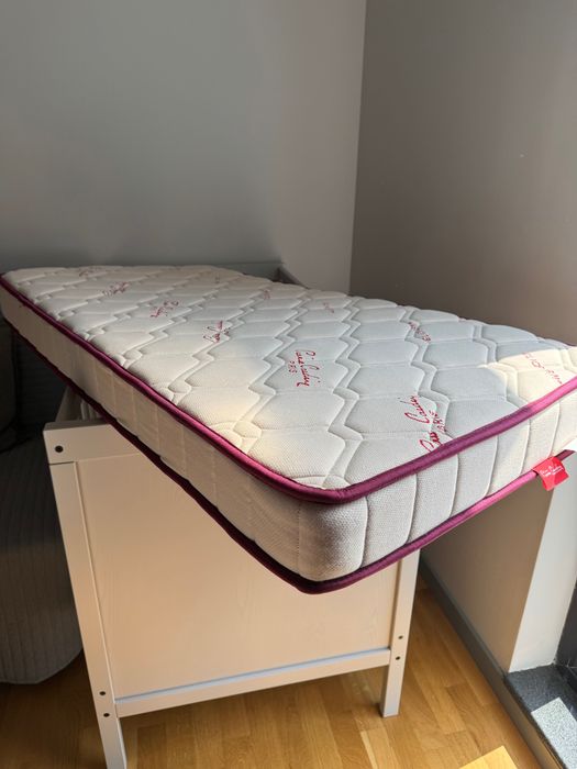 IKEA SUNDVIK кошара 60x120 светлосиво – като нова | спрян цвят