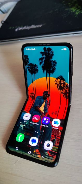Самсунг Flip3 256гб