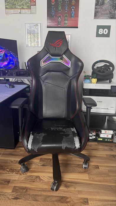 Scaun Gaming RGB Asus ROG Chairot