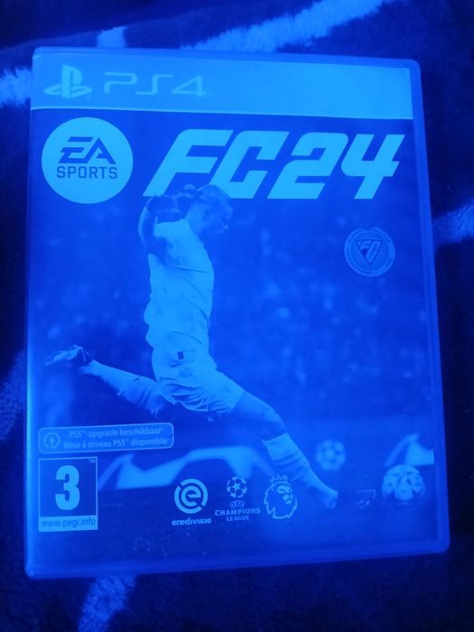 EA Sports FC 24 PS4 – complet, stare bună