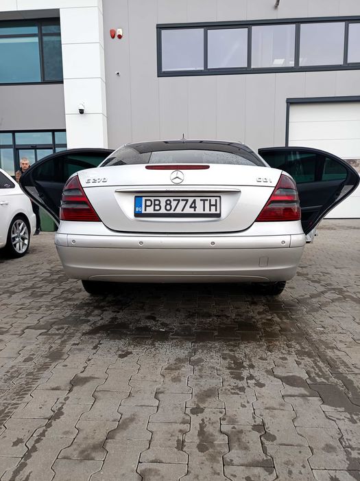 Mercedes E270cdi