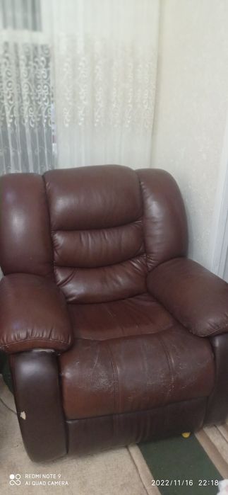 Продается Диван и кресла