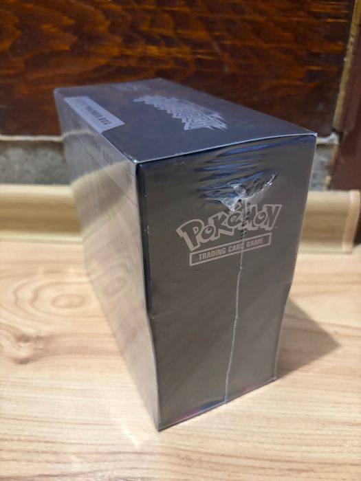 Pokemon TCG Pitch Black ETB