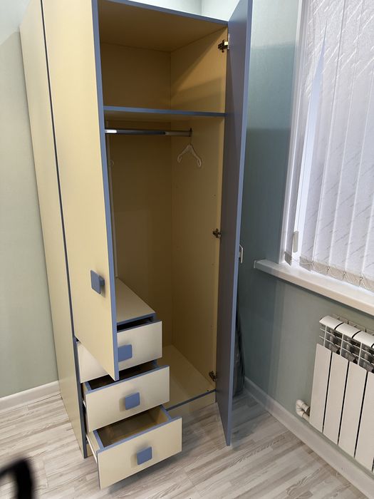 Гарнитур детский со столом.Россия