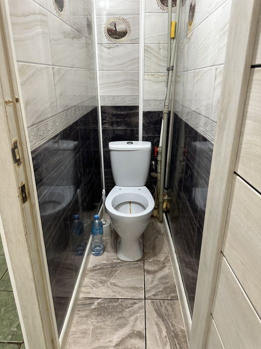 Фаст фудқа дайын здание сатылады