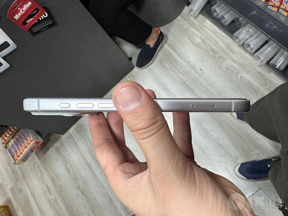 Iphone 17 pro Max sim/sim