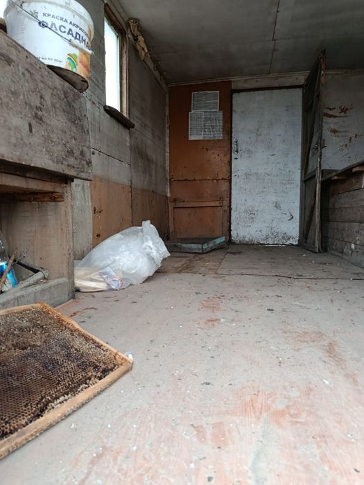 Продам пчеловодческий прицеп