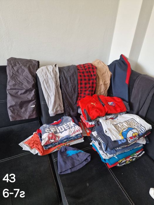 Лот детски дрехи 4-5г. есен-зима