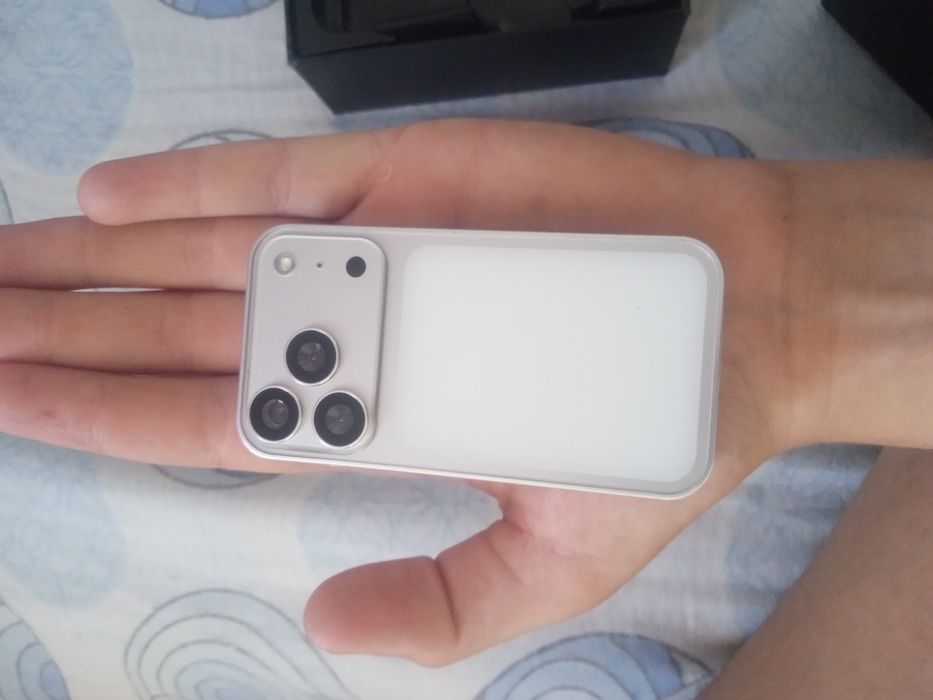 iPhone Android  17 mini de. Copii merg. Toate aplicațiile cu. Card  sim