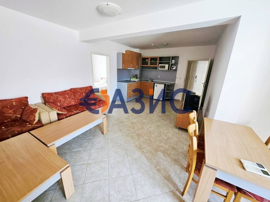 Продава се Тристаен апартамент в к.к. Слънчев бряг - 103 кв.м за 970 €/кв.м - Снимка #1