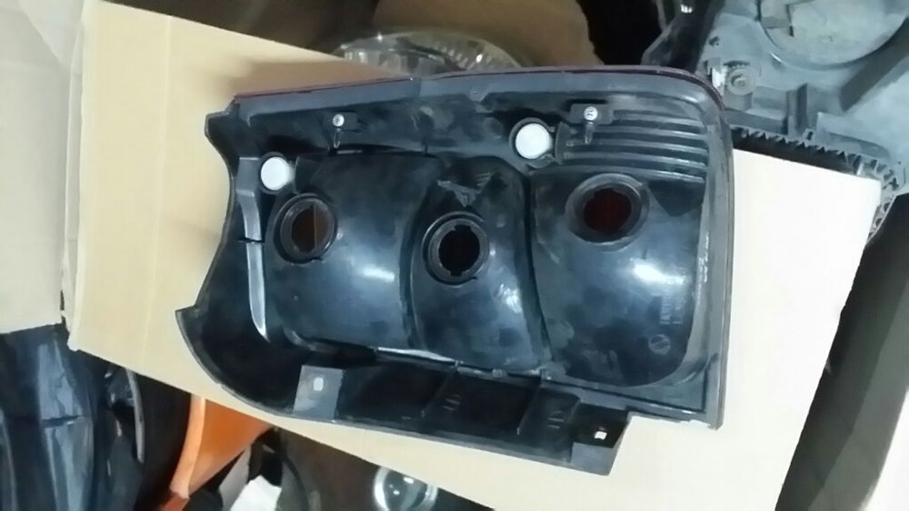 Kia Joyce - оригинален фар