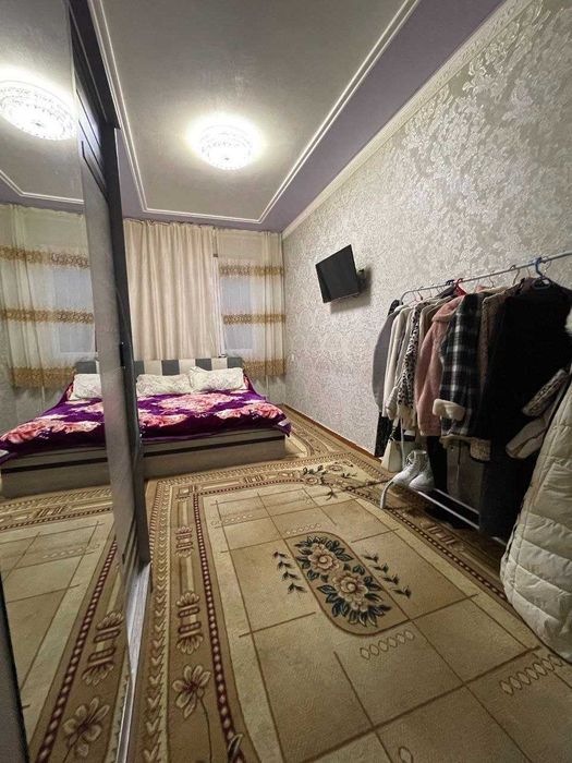 Продается 3/2/4 на Авиасозлар-3 дворец Авиастроителей 63 кв2 (R)
