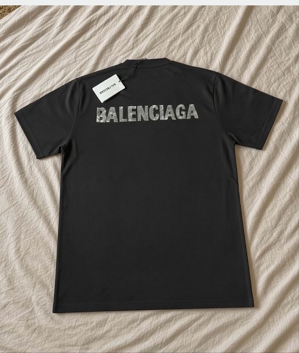 Тениски на Balenciaga