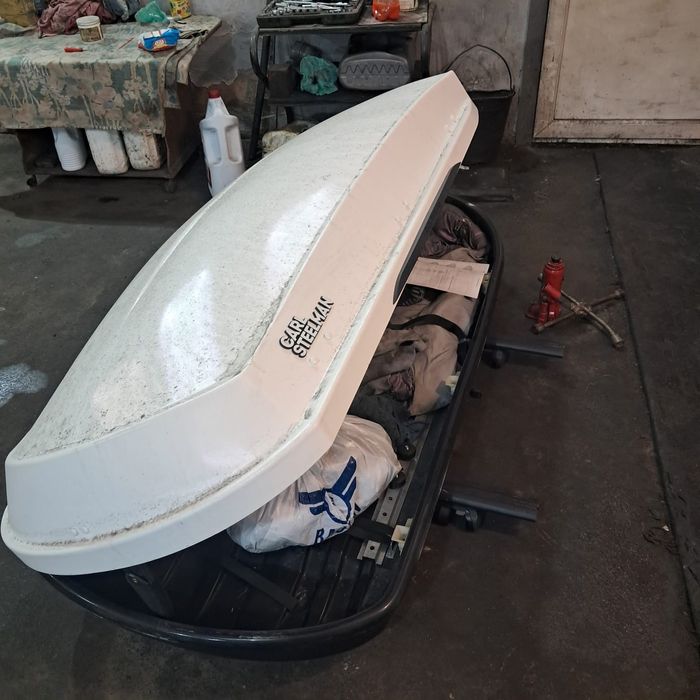 Багажник на авто белый