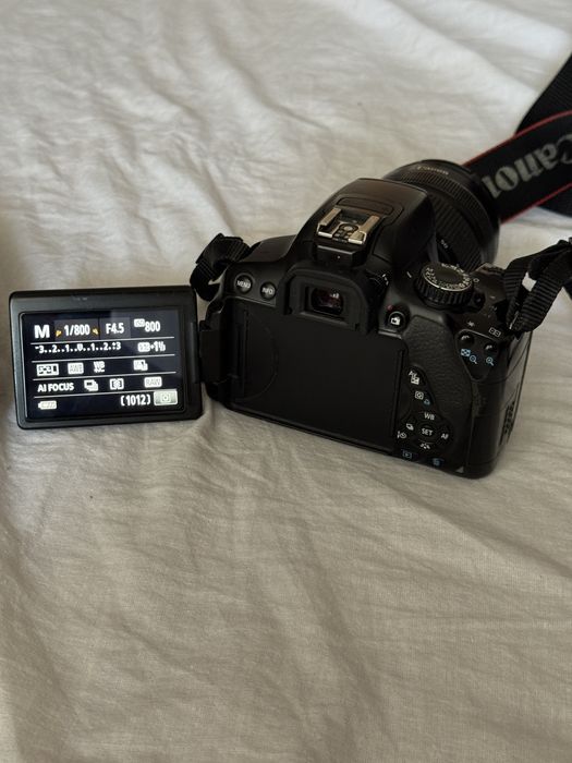 Фотоаппарат Canon 650D