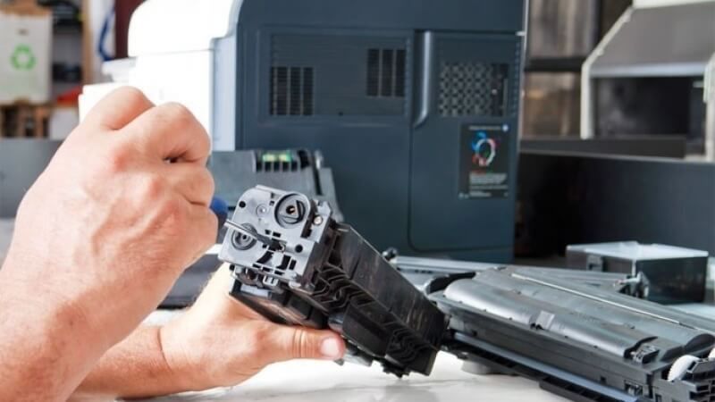 Заправка картриджей и ремонт компьютерной техники