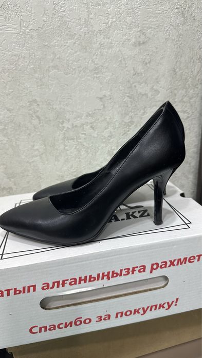 Продам обувь