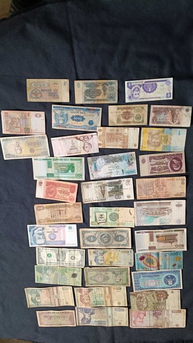 colectie 35 bancnote vechi din care 11 ROMANIA