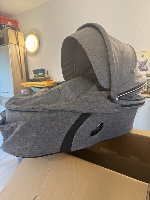 Бебешка количка Stokke