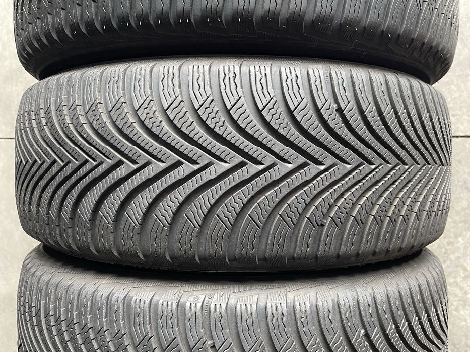 Set Anvelope Cauciucuri Michelin 215 50 R17 M+S Vara Iarna Profil 7mm