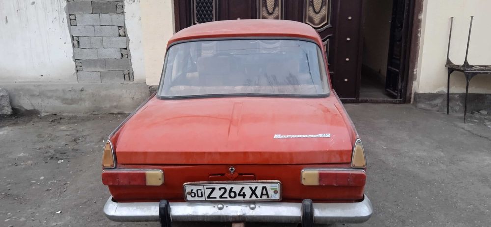 Машина масквич 412