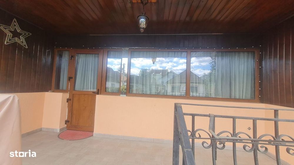 Apartament 3 camere la casă zona Trei Stejari