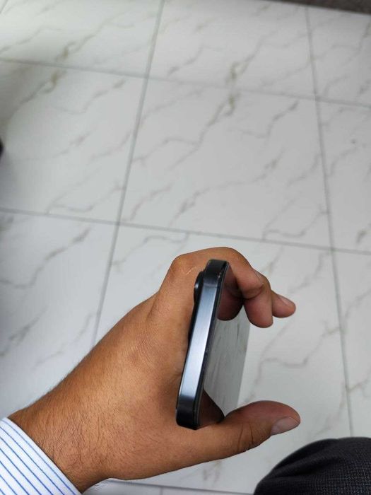 Iphone 16 pro J/A SIM Тозза